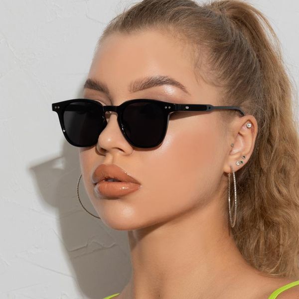

sunglasses 2021 fashion women vintage cat eye classic sun glasses female feminino uv400, White;black