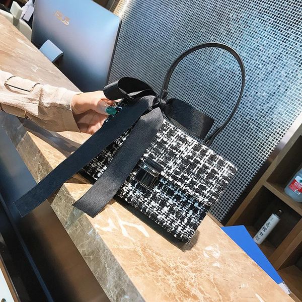 

shoulder bags 2021 autumn and winter trendy woolen plaid silk scarf temperament lady versatile one-shoulder messenger ladies handbag