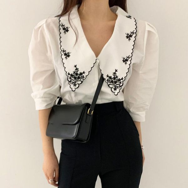 

korean clothes women floral embroidery blusas mujer de moda elegant white shirts vintage puff sleeve women's t-shirt
