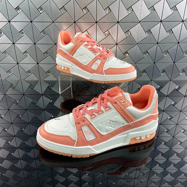 

spring trend versatile sports and leisure board shoes for men ands women