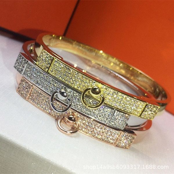 

fashion semi diamond slightly inlaid buckle bracelet women's star nose personalized bracelet exclusive jewelry sale, Black