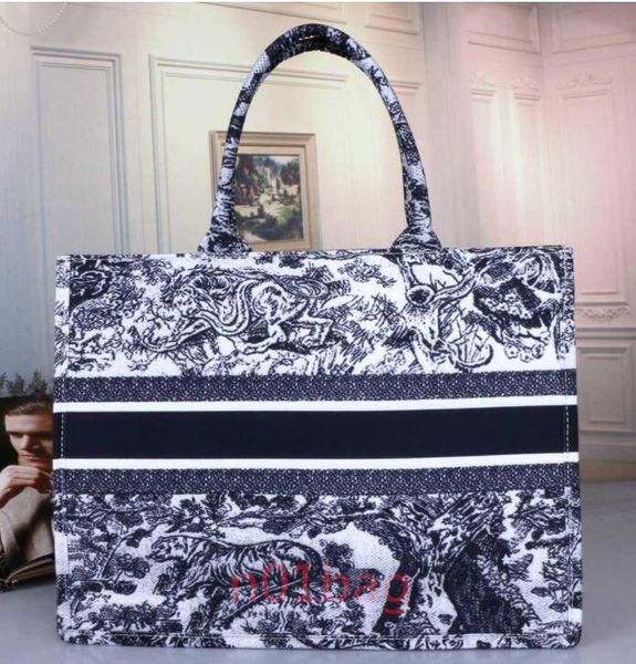 

fashion classic colorful book totes bag designer handbag embroidered large capacity travel canvas shopping bags ad012