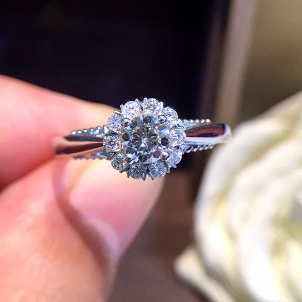 

natural diamond 18k gold pure ring beautiful gemstone good upscale trendy classic party fine jewelry sell 2021 cluster rings, Golden;silver