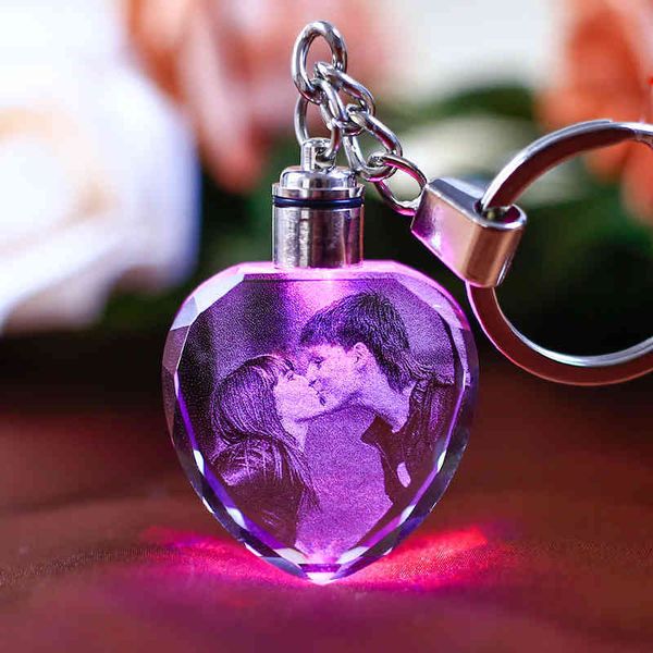 Keychains K9 Crystal Key Ring com LED piscante, escultura personalizada, moldura de PO da família, lembrança, presente, anel, jóias