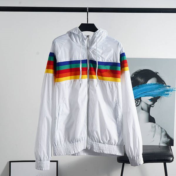 2021 Outdoor-Kapuzen-Herrenjacken Sport-Windbreaker-Patchwork-Mäntel Drucken Reißverschluss Hoodies Laufoberbekleidung Großhandel 3 Farben S-2XL A2175