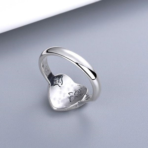 

silver plated engraved love heart ring fashion and personality lovers jewelry