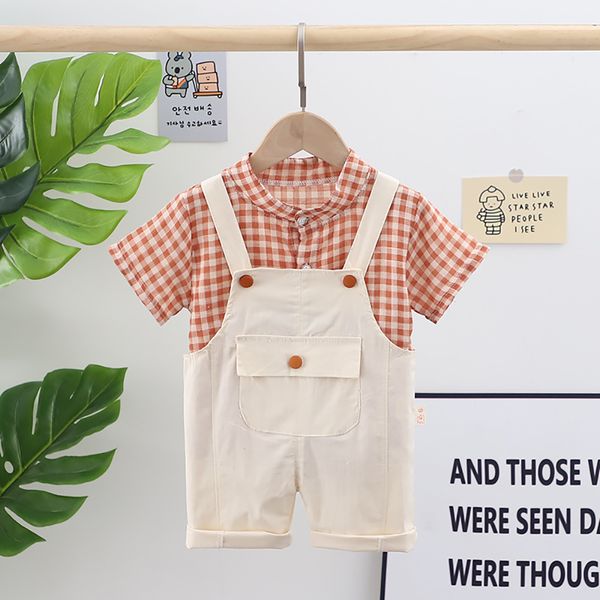 

2021 new childrens summer clothes boys plaid single-breasted short-sleeved t-shirt bib two-piece set, White