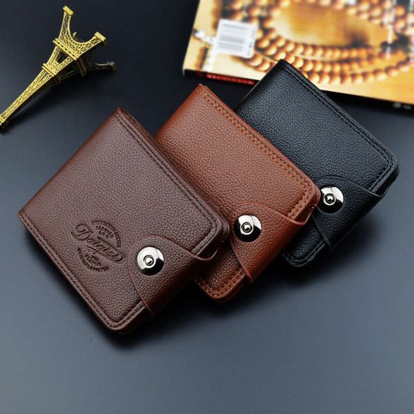 

2021 men's wallet short fashion magnetic buckle large capacity multi card litchi leather wallet, Red;black