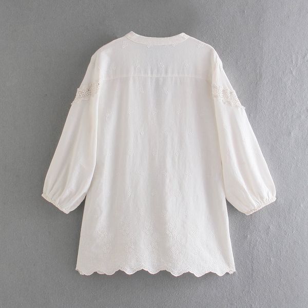 

women's blouses & shirts 2021 solid colour casual bubble v-neck sleeve hollow seam embroidered shirt, White