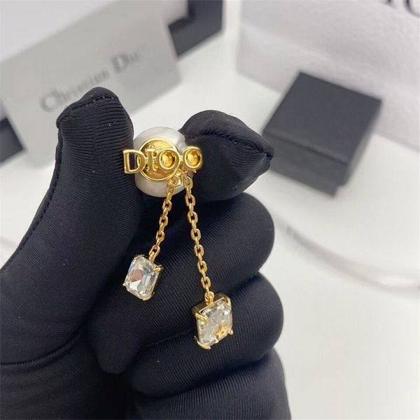 

70% off outlet online 2021 new pearl star the same super versatile letter tassel square diamond earrings, Silver