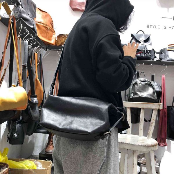 

leather head leather hand made men's and women's single shoulder chest bag waist messenger bag large capacity black friday 5rik