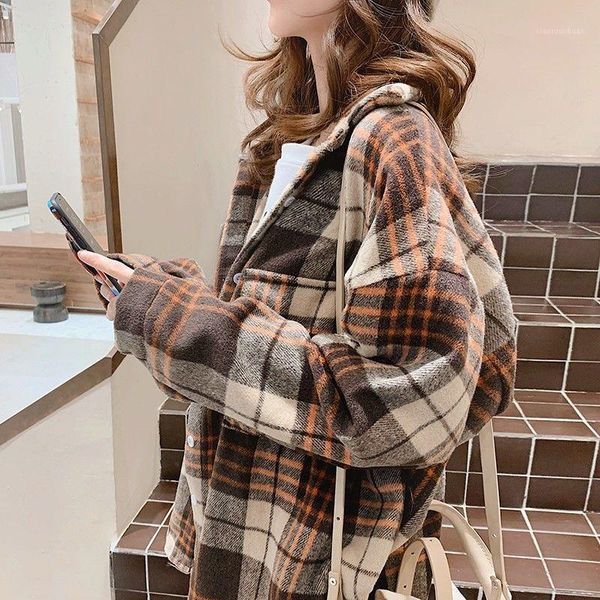 

women's polos spring and autumn street 2021 boyfriend long plaid shirt coat retro casual korean, White