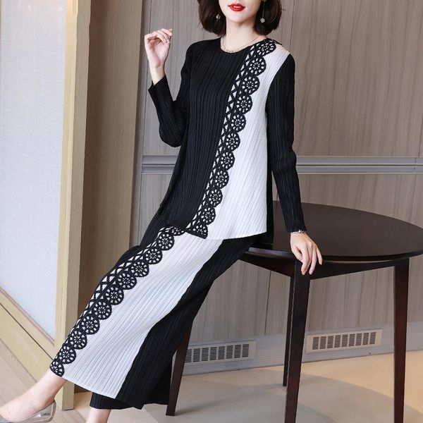 

women's two piece pants pant suits for women plus size 45-75kg spring sutumn elastic miyake pleated round neck long sleeve + wide leg, White