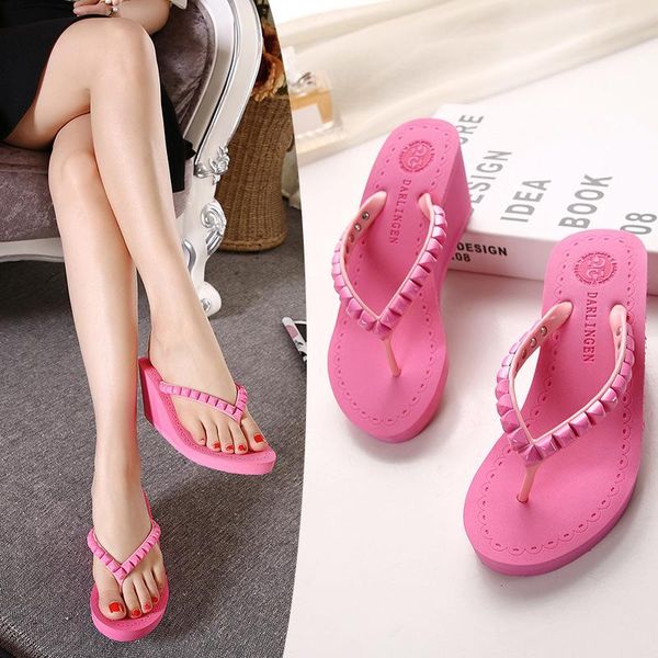 

beach shoes on a wedge low ladies' slippers slipers women rivet platform rubber flip flops sabot 2021 hawaiian rome slides pu, Black