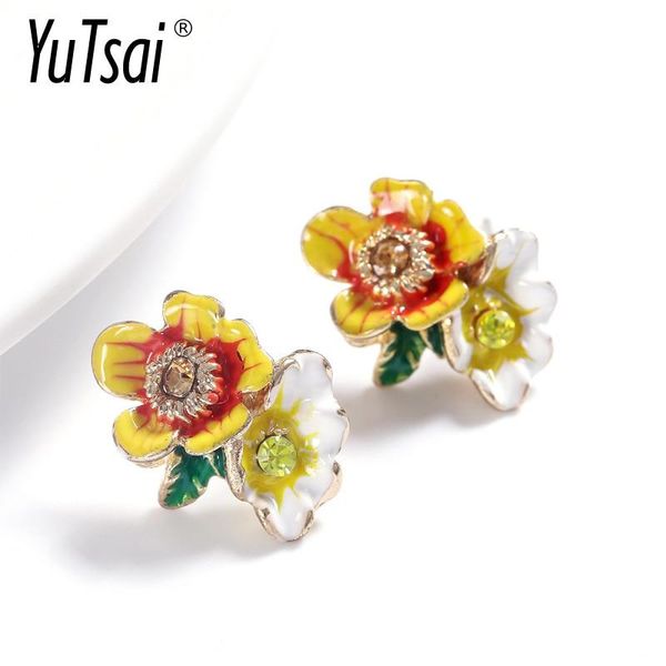 

stud yutsai small korean fresh cute flowers earrings spring colorful daisy for women jewelry accessories yt352, Golden;silver