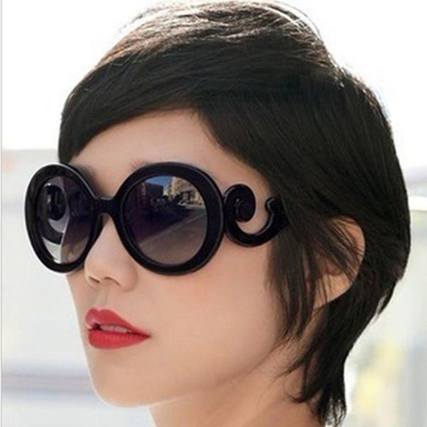 

luxury designer glasses 2021 oversized gradient fashion black retro sunglasses for women vintage lunette de soleil, White;black