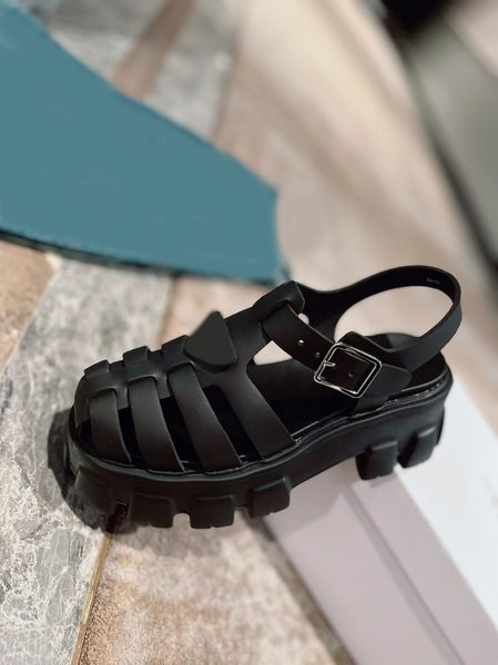 

2022 designer slides women summer sandals foam rubber loafers muller retro beach footwear beach slide ladies sandal with box 35-41, Black