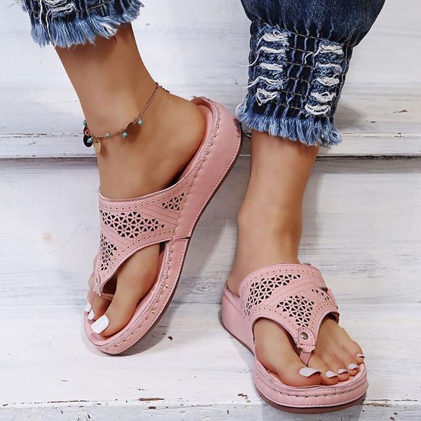 

slippers women summer hollow out slip-on shoes beach open toe breathable high-quality female sandals non-slip r5, Black