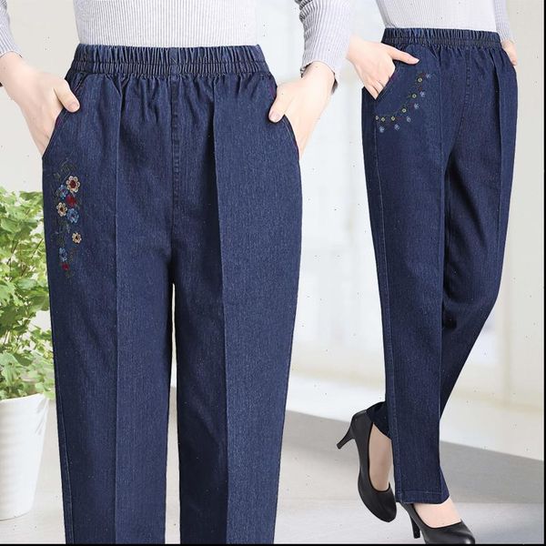 

middle aged jeans spring autumn women pant stretch waist embroidery nine denim pants large size loose female straight casual, Black;white