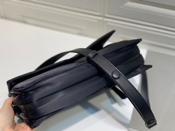 

women luxurys designers bags 2021 crossbody bag handbag purse hobo leisure shoulder sportsxy nylon s zhouzhoubao123 designer handbags purse