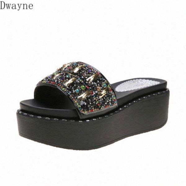 

womens slippers wear 2020 spring new korean wild rhinestone thick bottom beach sandals and slippers b2u5#, Black