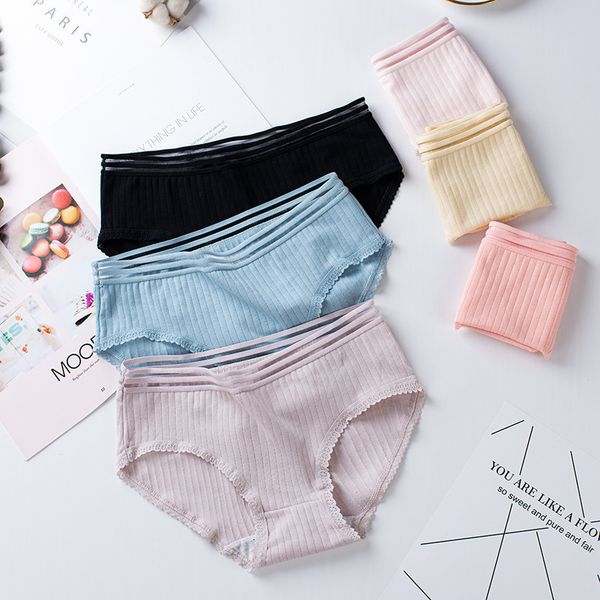

cotton needle drawing fish silk women's traceless middle waist underwear, Black;pink