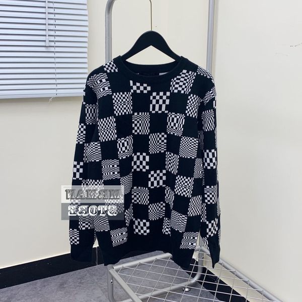 

men's polos classic chess sweater with long sleeve, cashmere wool, male luxury, design 10%, jacquard 90% 4wph, White;black