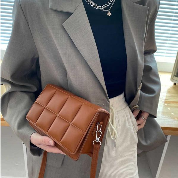 

cross body women bag autumn winter 2021 female literary single shoulder minority design crossbody trend women's bolsos