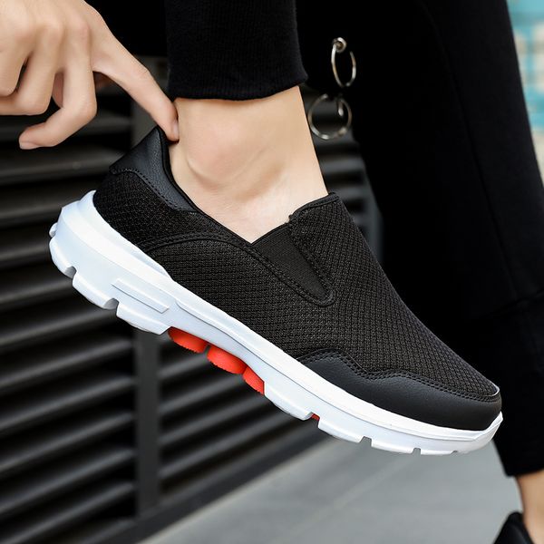 

2021 men women running shoes black blue grey fashion mens trainers breathable sports sneakers size 37-45 wi, White;red