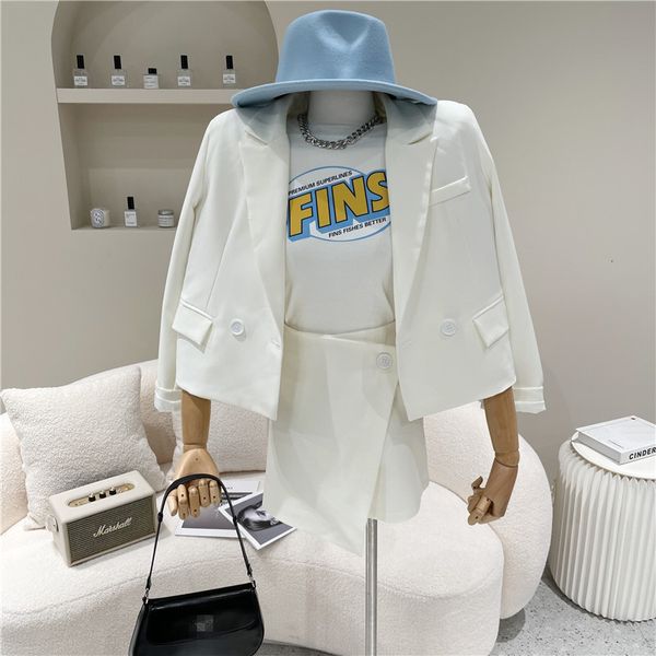 

pants spring female summer 2021 niche fashion design sleeve short suit irregular shorts set of two parts, White