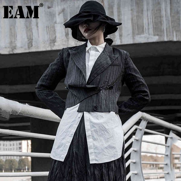 

[eam] women black pleated pocket casual blazer lapel long sleeve loose fit jacket fashion spring summer 1dd6202 21512, White;black