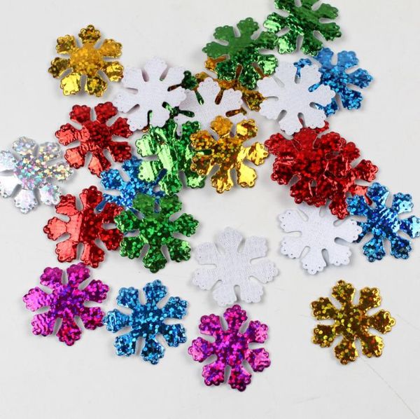 Fontes de festa 100 pçs / pack 30mm Natal floco de neve feltro acolchoado apliques para headwear artesanato de cabelo decoração de casamento diy acessórios por atacado sn2151