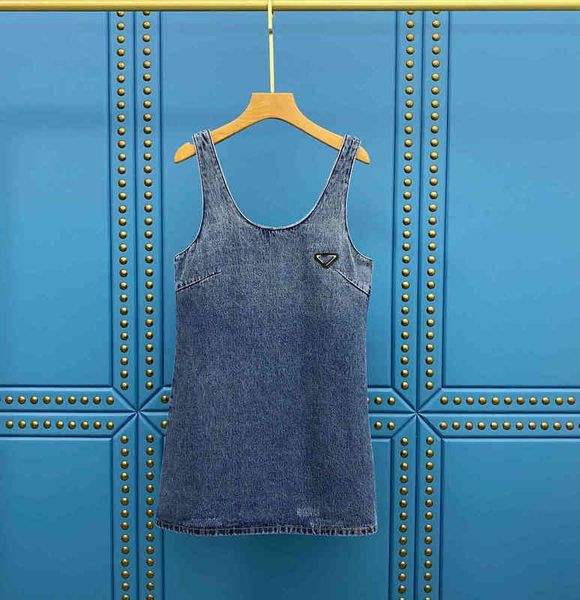 

summer fashion pujia denim suspender skirt shows thin and long legs, sweet or salty, Black;gray