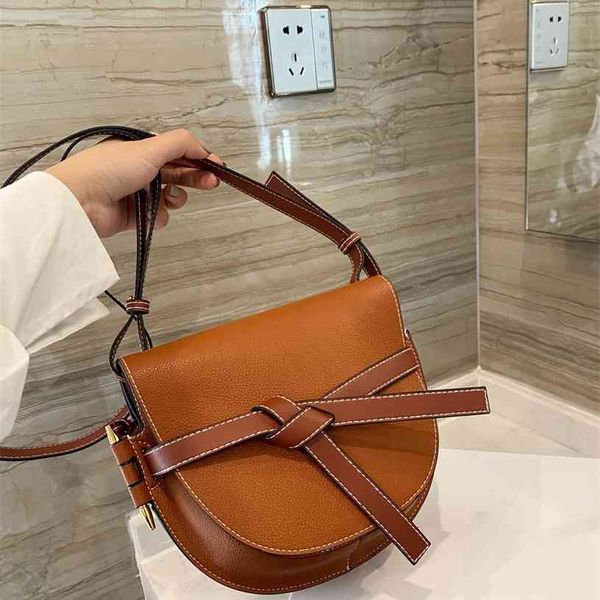 

2021 luojia bow sweet bag fashionable romantic french caramel cage red girl luxuryss designerss yw