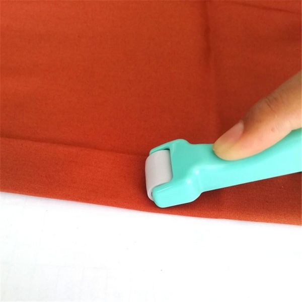 

craft tools sewing roll & press clover to quickly seams that won't pull stress or distort fabric roller pusher squeegee wheel
