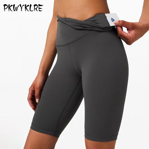 

five-point yoga shorts women seamless hip-lifting shaping leggings tights fitness exercise running outfits, White;red