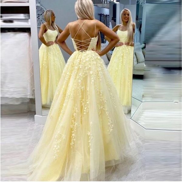 Sexy luz sem encosto vestidos de baile amarelo para mulheres meninas 2021 applique renda cruz criss espaguete longo tule especial ocasião vestido formais vestido de noite formal