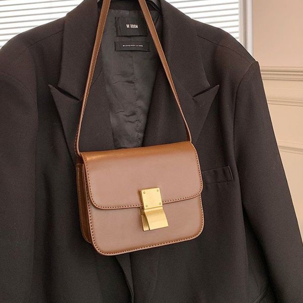 

factory direct sale 75% off small female autumn 2021 new one shoulder leisure sense foreign style simple messenger small square bags