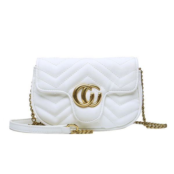 

2021 70% off factory store chain single shoulder messenger bag female new korean mobile phone bag fabric optimization texture