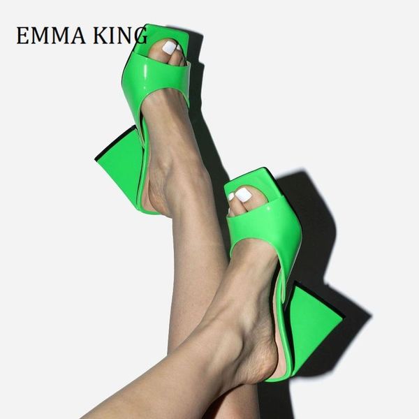 

slippers 2021 summer women thick-heeled sandals green patent leather women's strange style flip flops mules slides shoes, Black