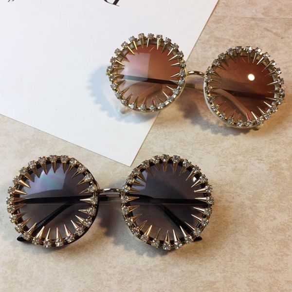 

outdoor eyewear retro round punk style sunglasses women 2021 metal diamond sun glasses gold crystal exaggeration uv400