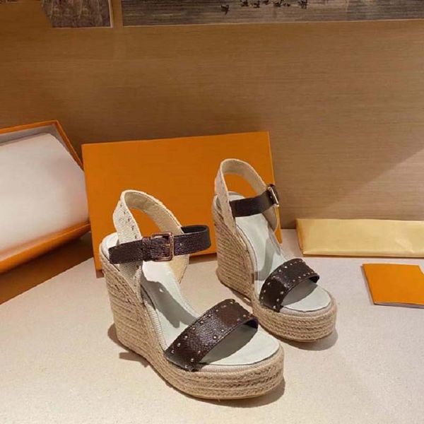 

classic slides sandals lady summer sandals metal buckle large size leather high heeled women slippers 35-41 with box shoe10 6-6, Black