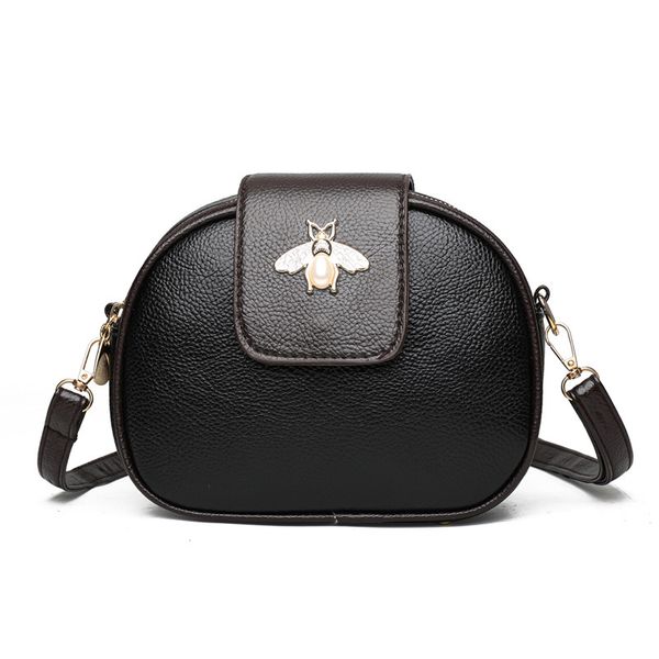 

70% off factory store bag 2021 spring single shoulder fashion messenger leisure trendy cool bag women