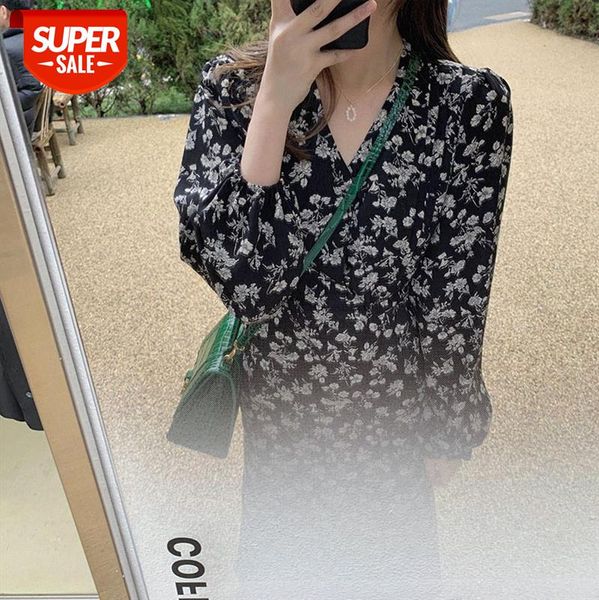 

net celebrity and korean hedging v-neck [japanese garden skirt gentle delicate floral skirt] #w23u, White;black