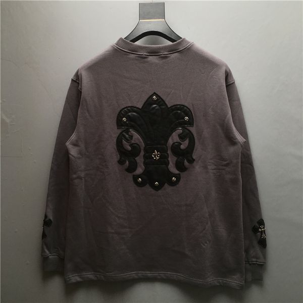 

qiudongchao brand 2021 new net red matching three dimensional pu leather metal cross sweater men's and wom, Black