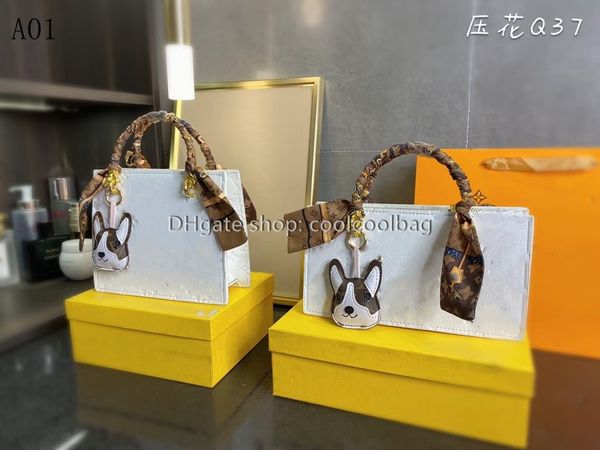 

luxury woman shopping embossing bag handbag purse tote leather fashion shoulder blue lining serial number date codea0120