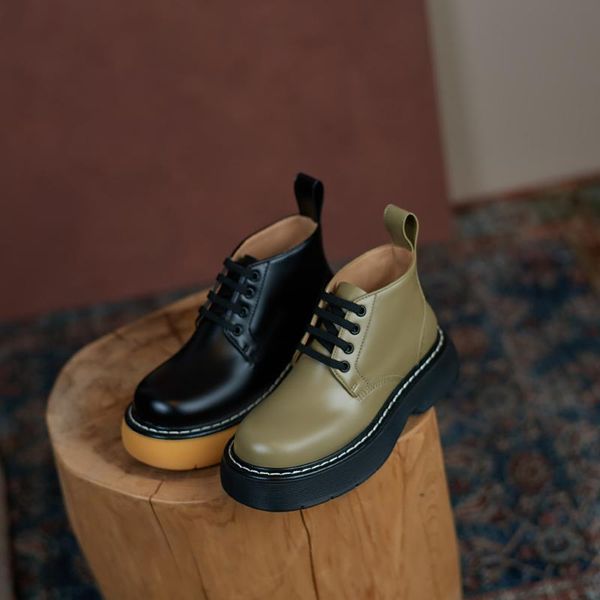 

boots platform ankle flat with genuine leather 2021 autumn women thick bottom retro shoes zapatos de mujer, Black