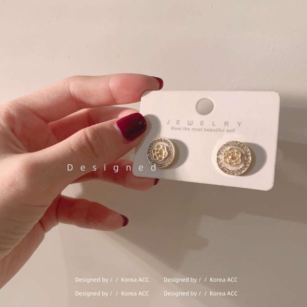 

second gentle camellia temperament earrings simple earrings