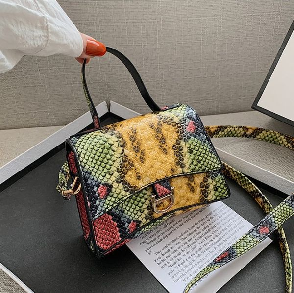 

female crossbody bag pochette 2021 european and american retro snake pattern handbag ins fashion mini shoulder messenger tote