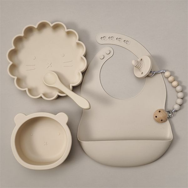 

wholesale customized animal shaped bowl soft foldable baby spoon food grade waterproof silicone tableware 220209